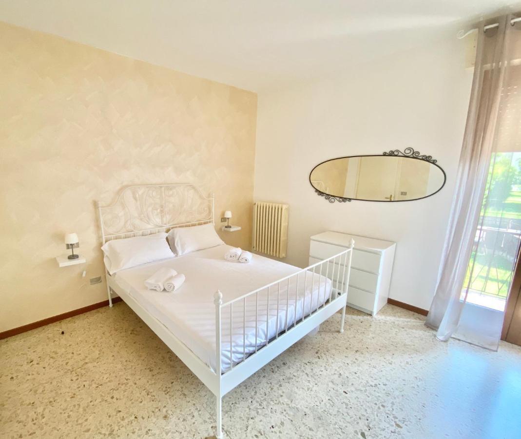 Isa Sirmione Apartments Luaran gambar