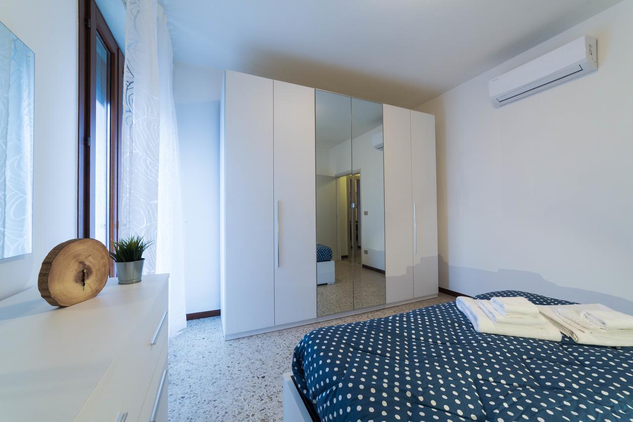 Isa Sirmione Apartments Luaran gambar
