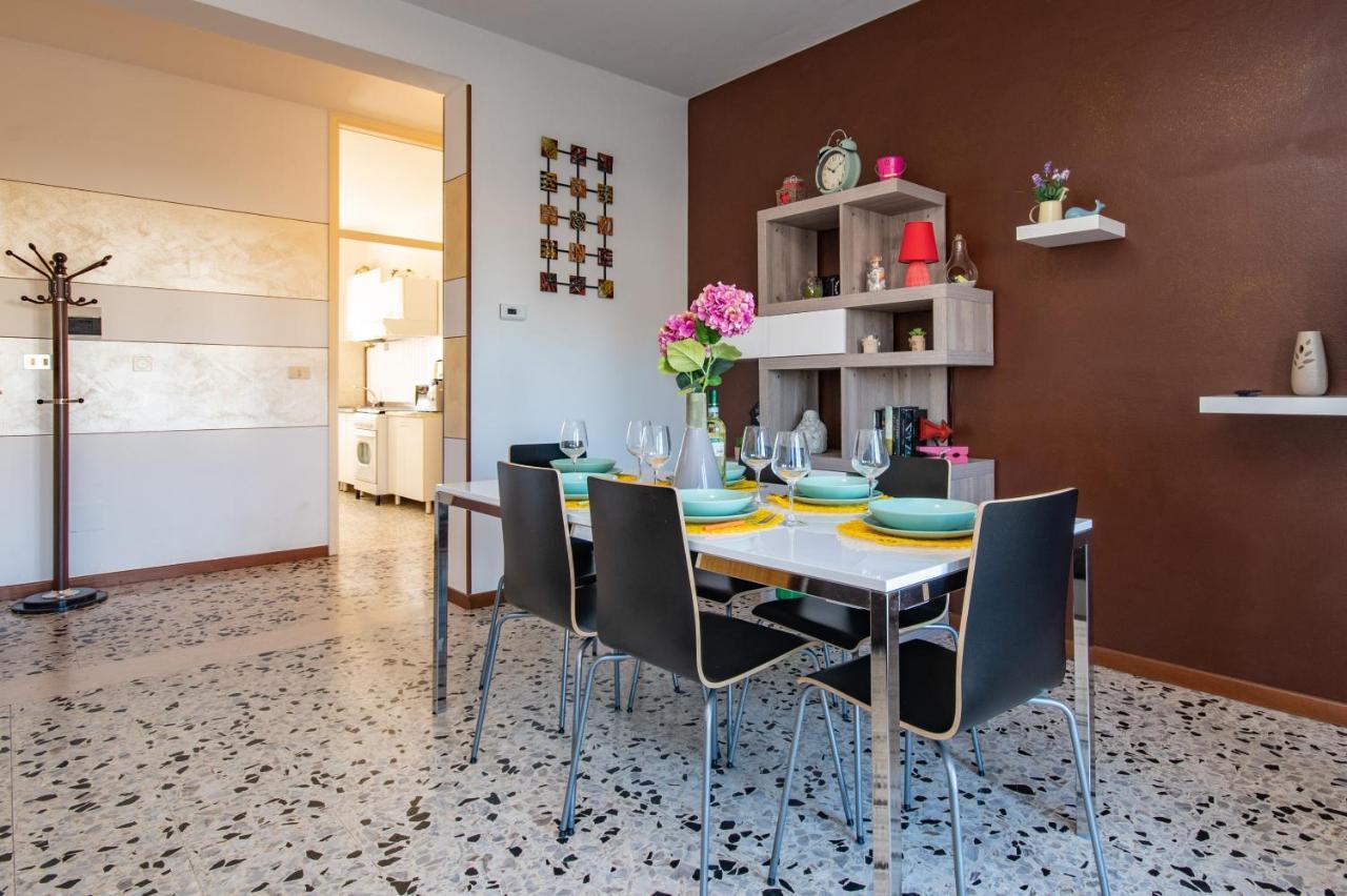 Isa Sirmione Apartments Luaran gambar