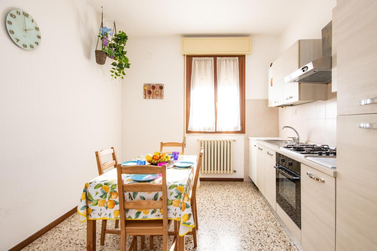 Isa Sirmione Apartments Luaran gambar
